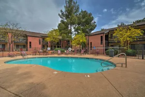Image of South Sedona Condo with Pool Access - Walk to Shops!