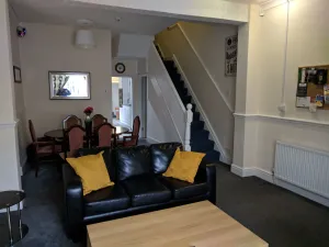 Image of 4 Bedroom House at Fern Lodge Preston Serviced Accommodation - Free WiFi & Parking