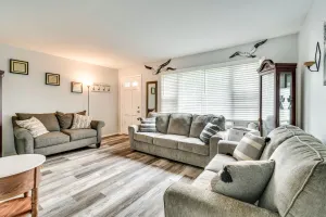 Image of 4 Mi to Dtwn Rochester Charming Apt with Patio!