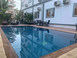 Image of Maha Kali Hotel