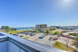 Image of Traverse City Townhome Walk to Beach!