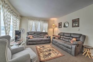 Image of Cozy Houghton Lake Heights Cottage with Private Yard