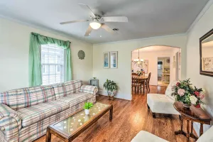 Image of Charming Beaufort Getaway Walk to the Waterfront!