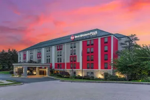 Image of Best Western Plus Heritage Rail Inn & Suites
