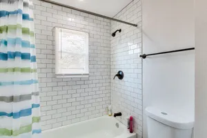 Image of Pet-Friendly Overland Park Condo with Pool Access!