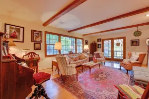 Image of 'hilton Coliseum Townhome' Near Jack Trice Stadium