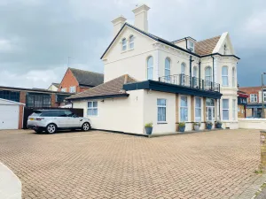 Image of The Grosvenor