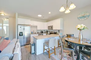 Image of 6 Mi to PNC Music Pavilion Concord Townhome