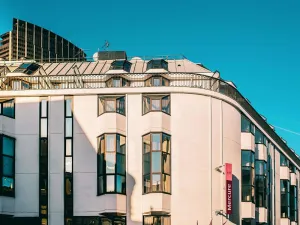 Image of Hôtel Mercure Paris Centre Gare Montparnasse