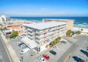 Image of Daytona Beach Club Studios!