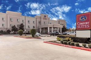 Image of Comfort Suites Houston IAH Airport - Beltway 8