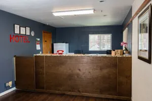 Image of Nendels Inn & Suites Dodge City Airport