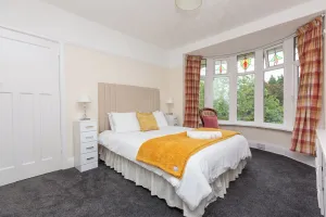 Image of Superior three bedroom house with sea view
