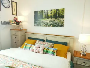 Image of Apartment - Sleeps 5 & On-site Parking