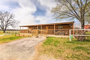 Image of Bartlesville Cabin w/ Pool, Hot Tub & Trampoline!