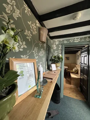 Image of Cottage Lodge Hotel