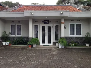 Image of Elenor's Home