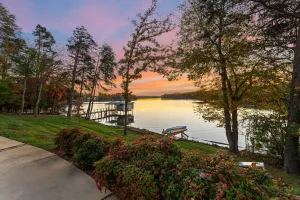 Image of Sunset Pointe by Avantstay Waterfront Beach Fire Pit Sleeps 14 5bdr 4BA