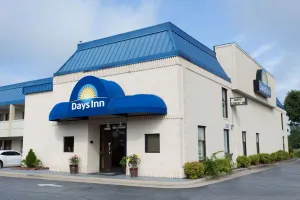 Image of Days Inn by Wyndham High Point/Archdale