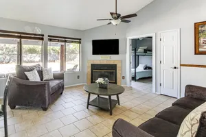 Image of 8 Mi to Linda Vista Trail: Tucson Home w/ Patio