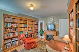 Image of Mid-Century Bozeman Townhome about 1 Mi to Dtwn!