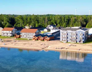 Image of Waterfront Inn Mackinaw City