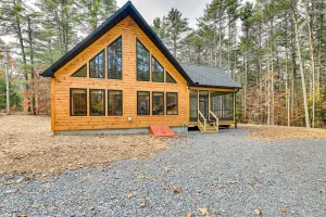 Image of Modern Cabin w/ Hot Tub & Sacandaga Lake Access!