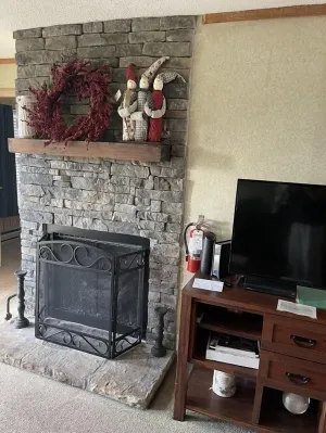 Image of Skyleaf E_17 Condo