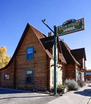 Image of Twin Pines Lodge & Cabins