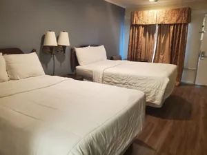 Image of Deerfield Inn & Suites