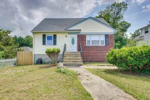 Image of Middletown Township Home, Close to Beaches!