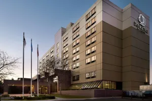 Image of DoubleTree by Hilton St. Paul East