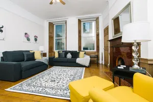 Image of JOIVY Great Location! Heart of City Centre 3bed Apartment