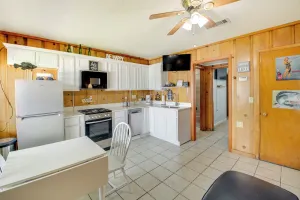 Image of Cozy Hot Springs Vacation Rental on Lake Hamilton!