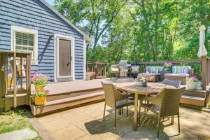 Image of Charming Cape Cod Cottage: 4 Mi to Bristol Beach!
