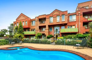 Image of Comfort Apartments Royal Gardens