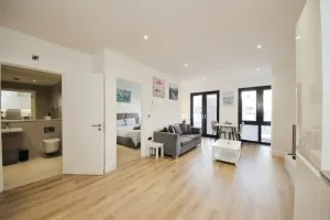 Image of Comfort 1 Bedroom apartment in central Solihull