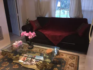 Image of Comfortable Beverly Hills Town House