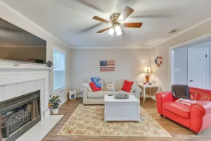 Image of Quaint Augusta Townhome: 3 Mi to the Masters!