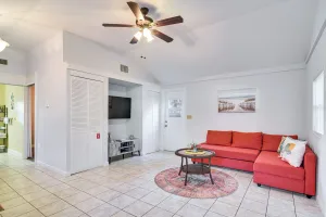 Image of Cozy St Pete Home ~ 2 Mi to Madeira Beach!