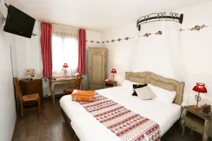 Image of The Originals Boutique, Hôtel La Ferme du Pape, Eguisheim