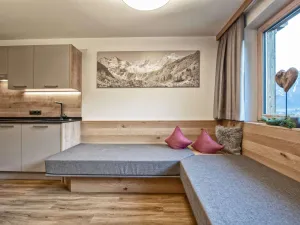 Image of Farmhouse in Schwendau with Ski Storage
