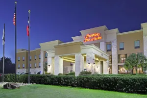 Image of Hampton Inn & Suites Buffalo
