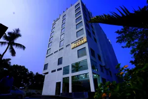 Image of KAY-EM Spectra Hotel