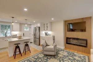 Image of Beautiful 3 BR Home w/ Workspace: 20 Min to Boston