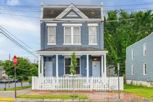 Image of Renovated Richmond Townhome in Church Hill!