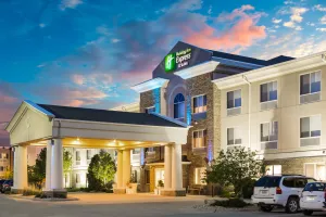 Image of Holiday Inn Express Hotel & Suites Bellevue-Omaha Area by IHG