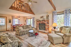 Image of about 1 Mi to Lake Secluded Poconos Home with Decks