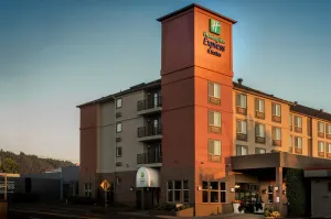 Image of Holiday Inn Express Hotel & Suites Portland-Northwest Downtown by IHG