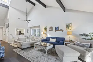 Image of Townhouse Manor 17